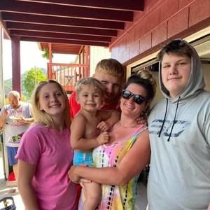 Meet your Posher, Fred